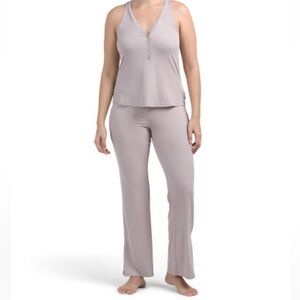 Danskin Women's Pajama Set in Light Gray